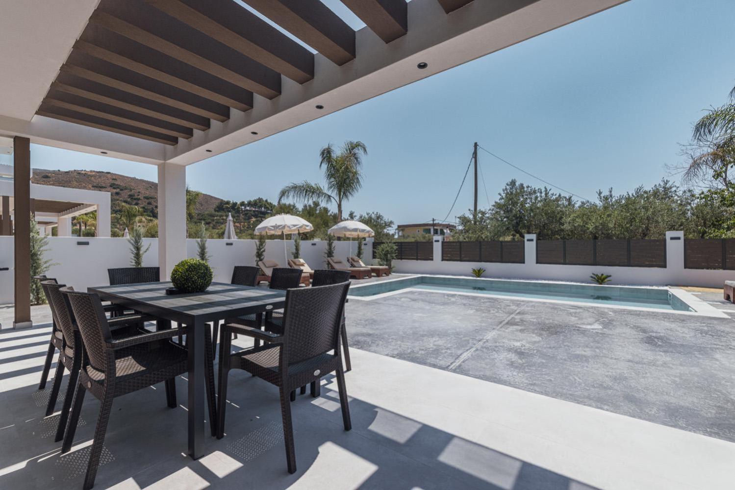 Villa Infinity Ena